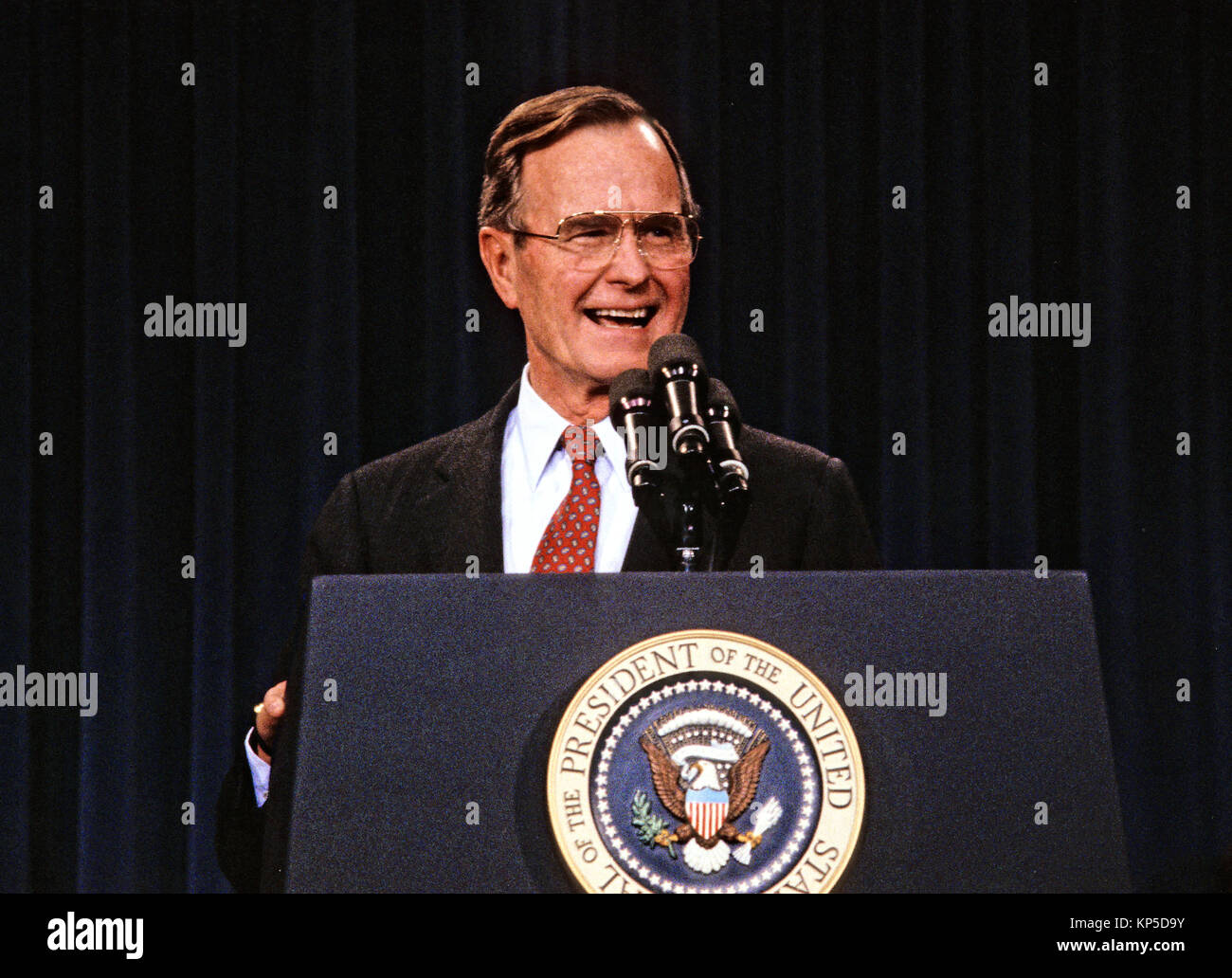 United States President George H.W. Bush announces his savings and loan bailout plan at a press conference at the White House in Washington, D.C. on February 6, 1989.   Credit: Ron Sachs / CNP /MediaPunch Stock Photo