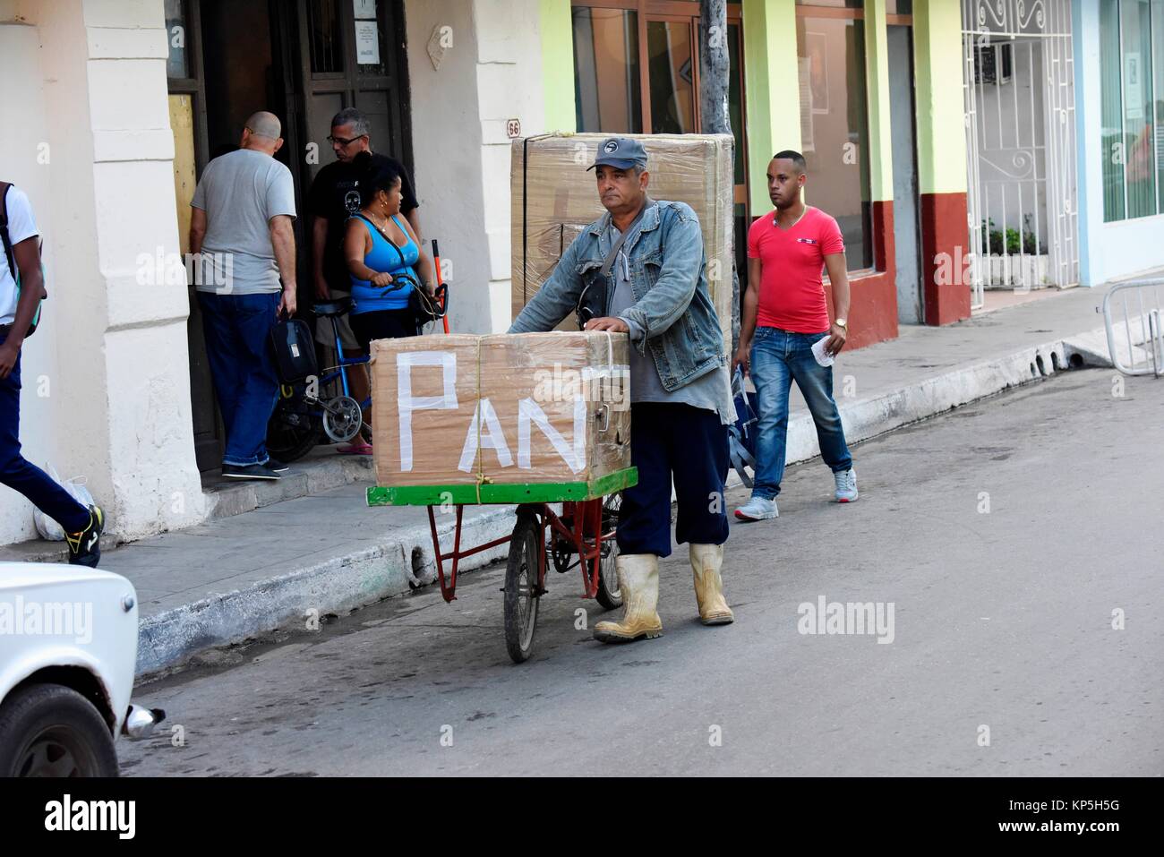 Street vendor of bread in a strret of Santa Clara, Cuba. Stock Photo