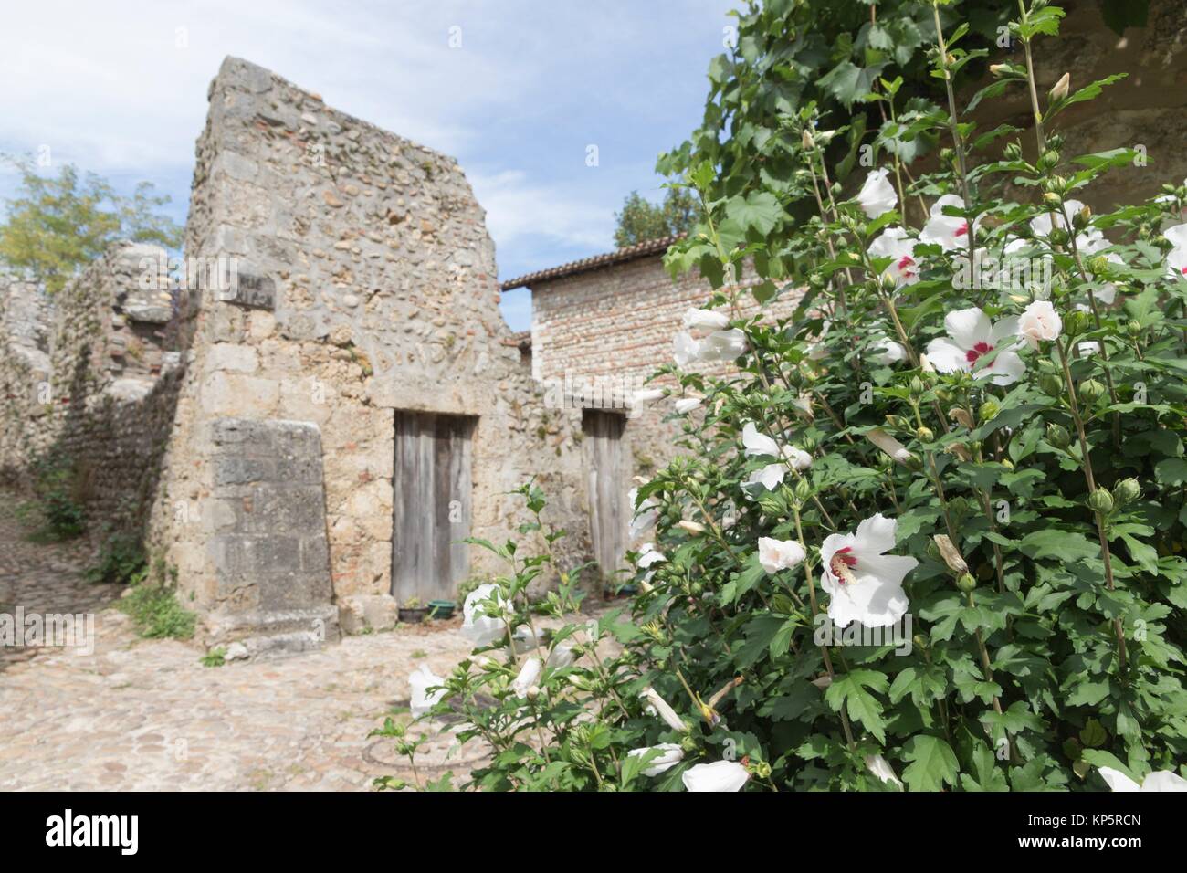 Entrance to perouges hi-res stock photography and images - Alamy