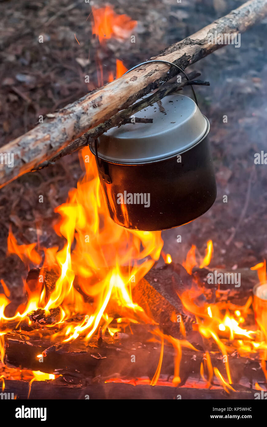 Kettle boiling fire hires stock photography and images Alamy