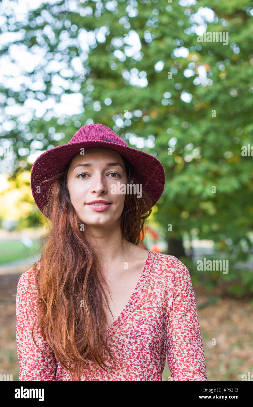 Woman in the forest hi-res stock photography and images - Alamy