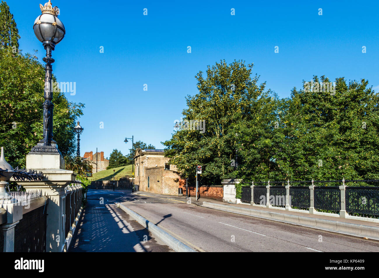The famous Victorian Archway Bridge, built in 1897 to replace the