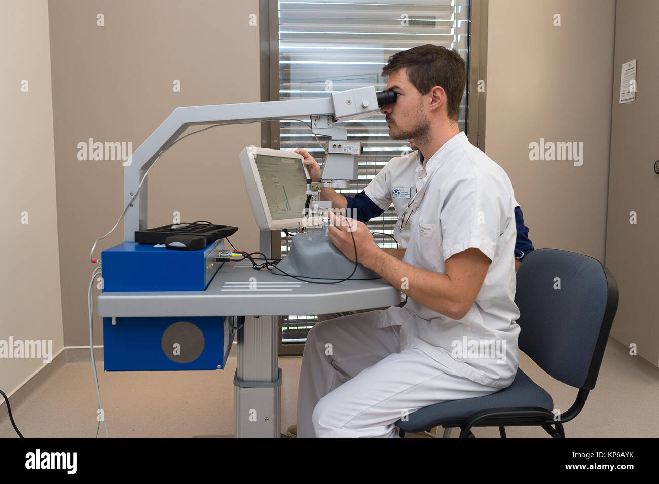 Hospital training mannequin hires stock photography and images Alamy