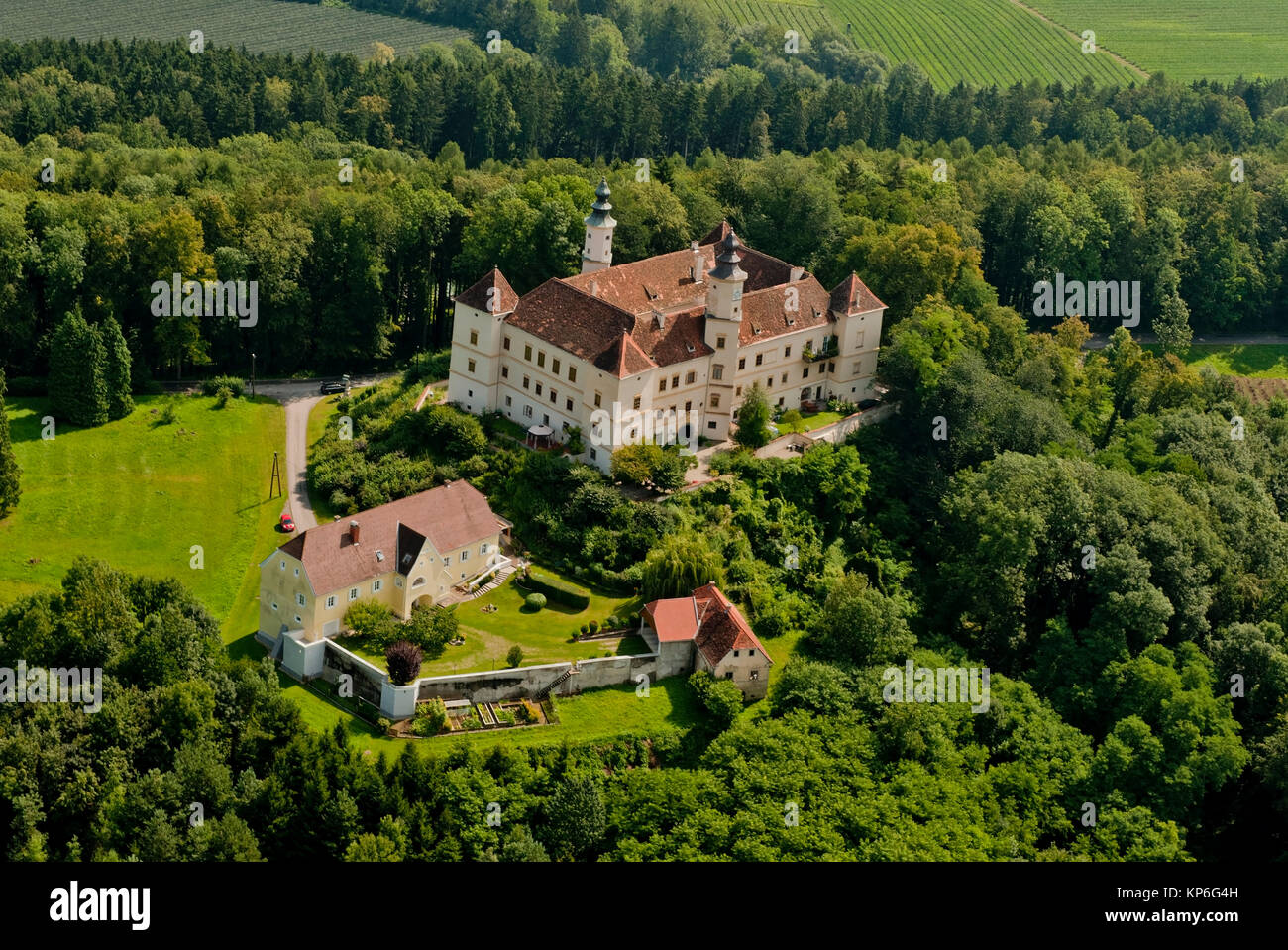 Schloss Freiberg, Luftaufnahme, Gleisdorf, ÷sterreich - Castle Freiberg, Styria, Austria Stock Photo