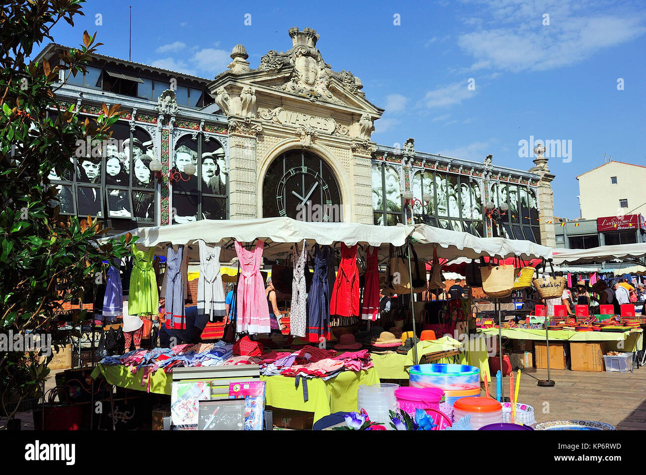 Street market in front Les Halles -indoor market-. Narbonne city