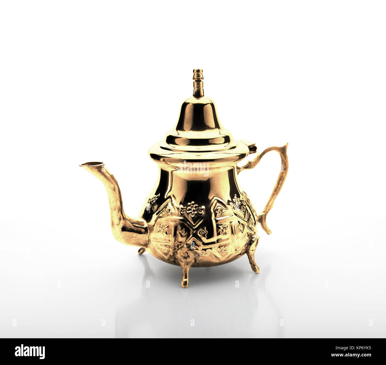 Traditional moroccan teapot Stock Photo Alamy