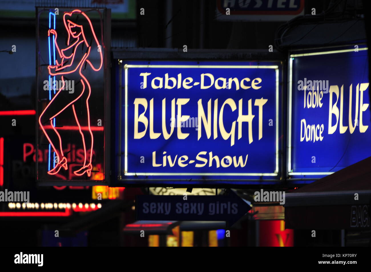 Reeperbahn Kiez High Resolution Stock Photography and Images - Alamy