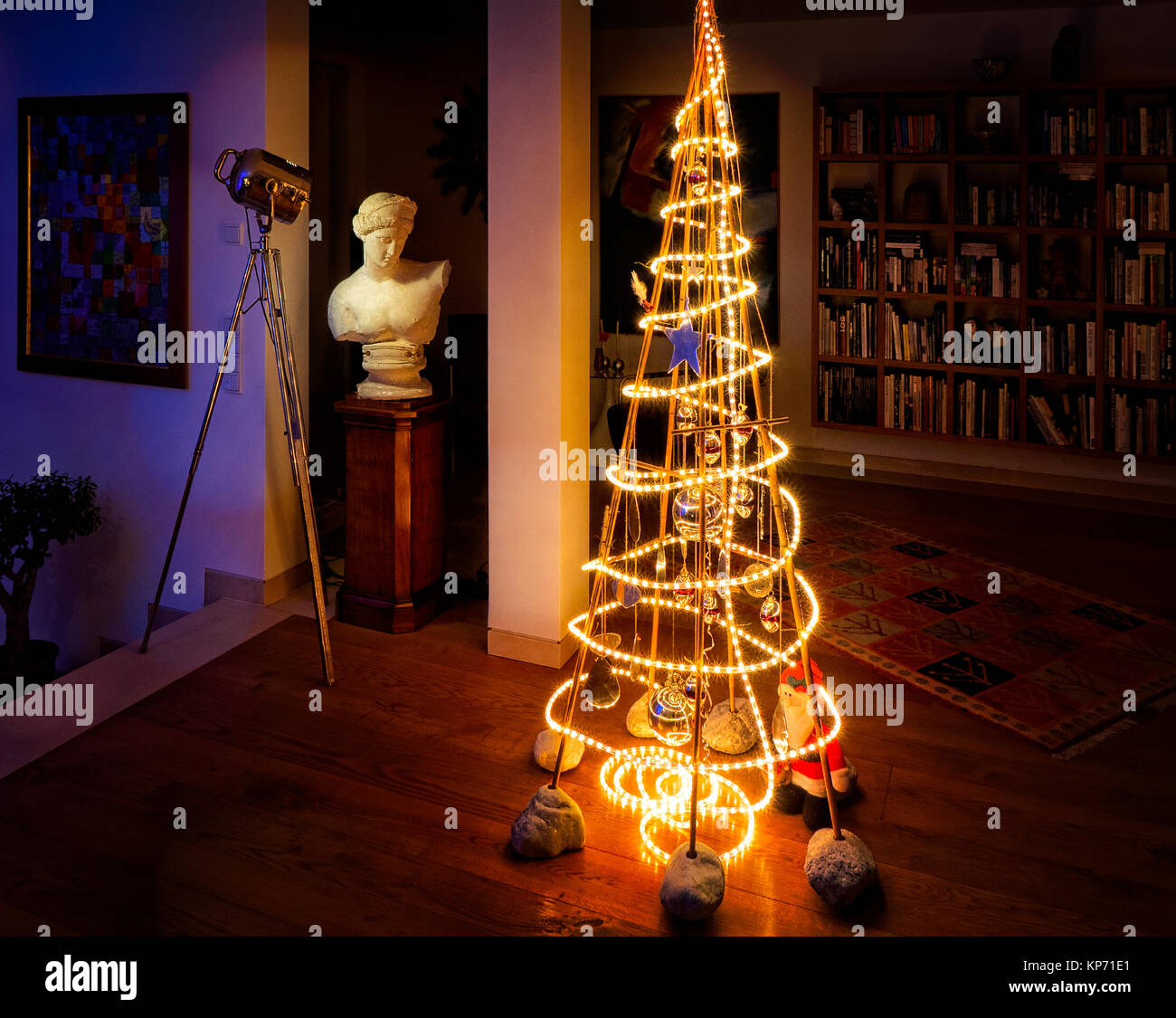 YULETIDE THEME: Minimalistic Christmas tree inside private residence, Bad Toelz, Germany Stock Photo