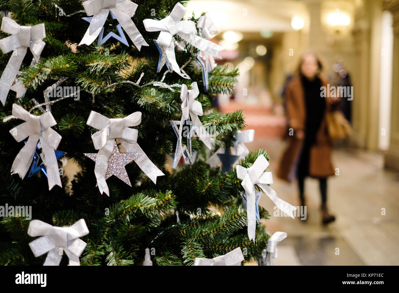 Image of decorated Christmas tree with balls and beads Stock Photo - Alamy