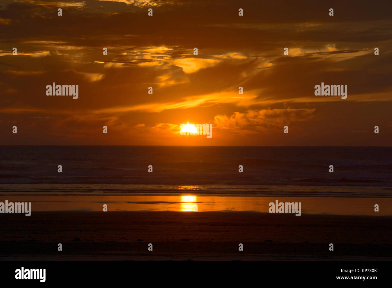 Sunset on the Oregon Coast Stock Photo - Alamy