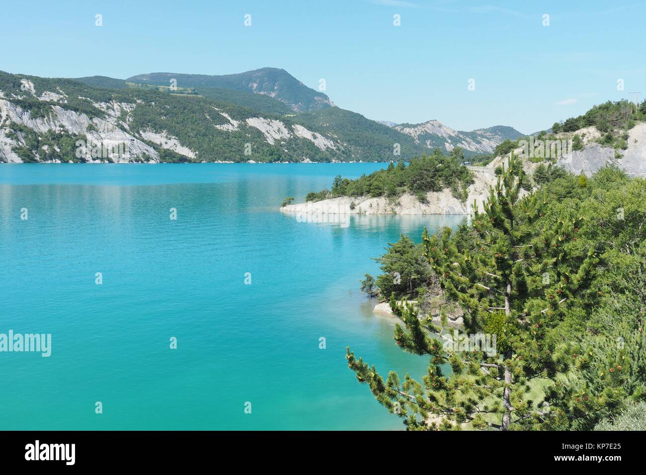 Lac Serre-Ponçon, Barrage, Hautes Alpes, Provence Alpes Côte d'Azur,  France, Europe Stock Photo - Alamy
