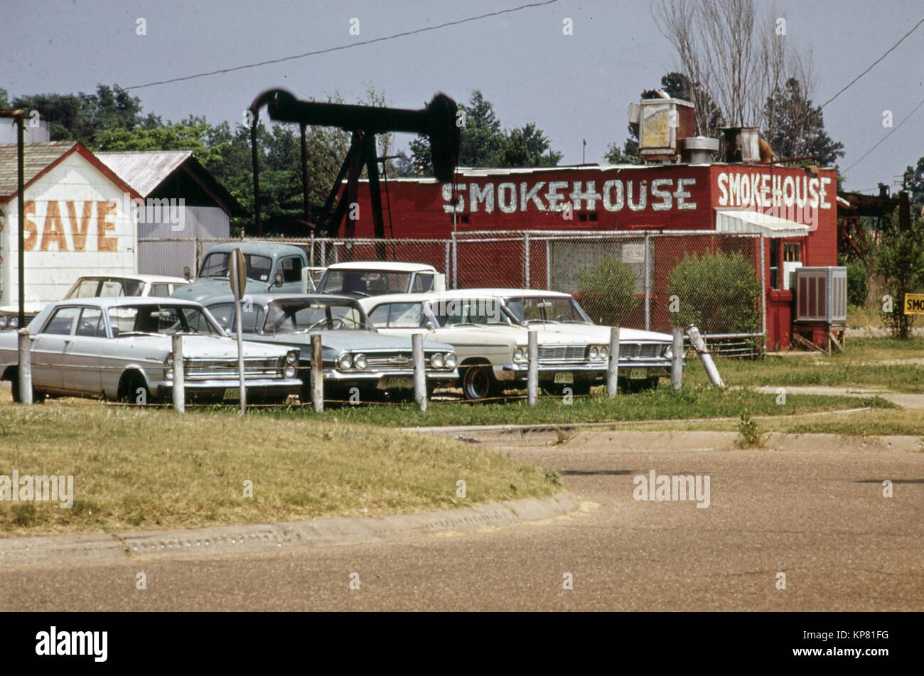 Old texas bbq joints hires stock photography and images Alamy