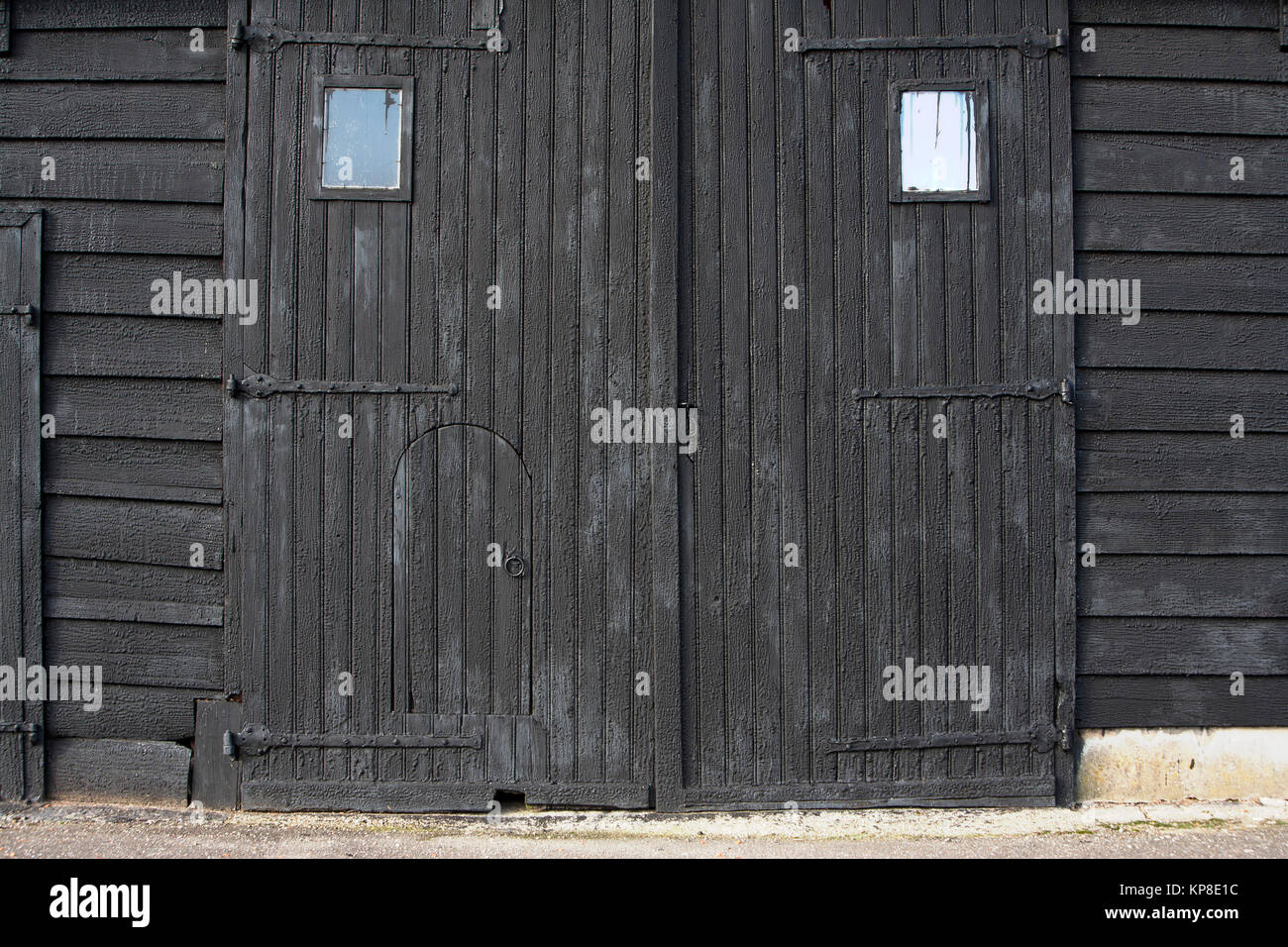 Barn Rural Farming Doors High Resolution Stock Photography and Images ...