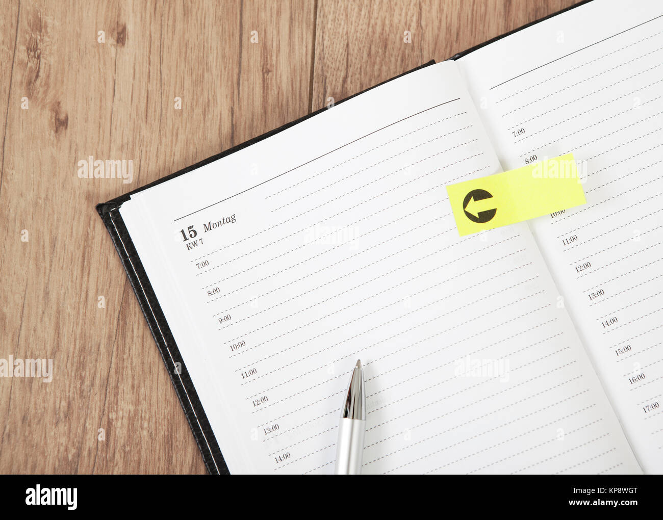 Calendar with check marks hi-res stock photography and images - Alamy