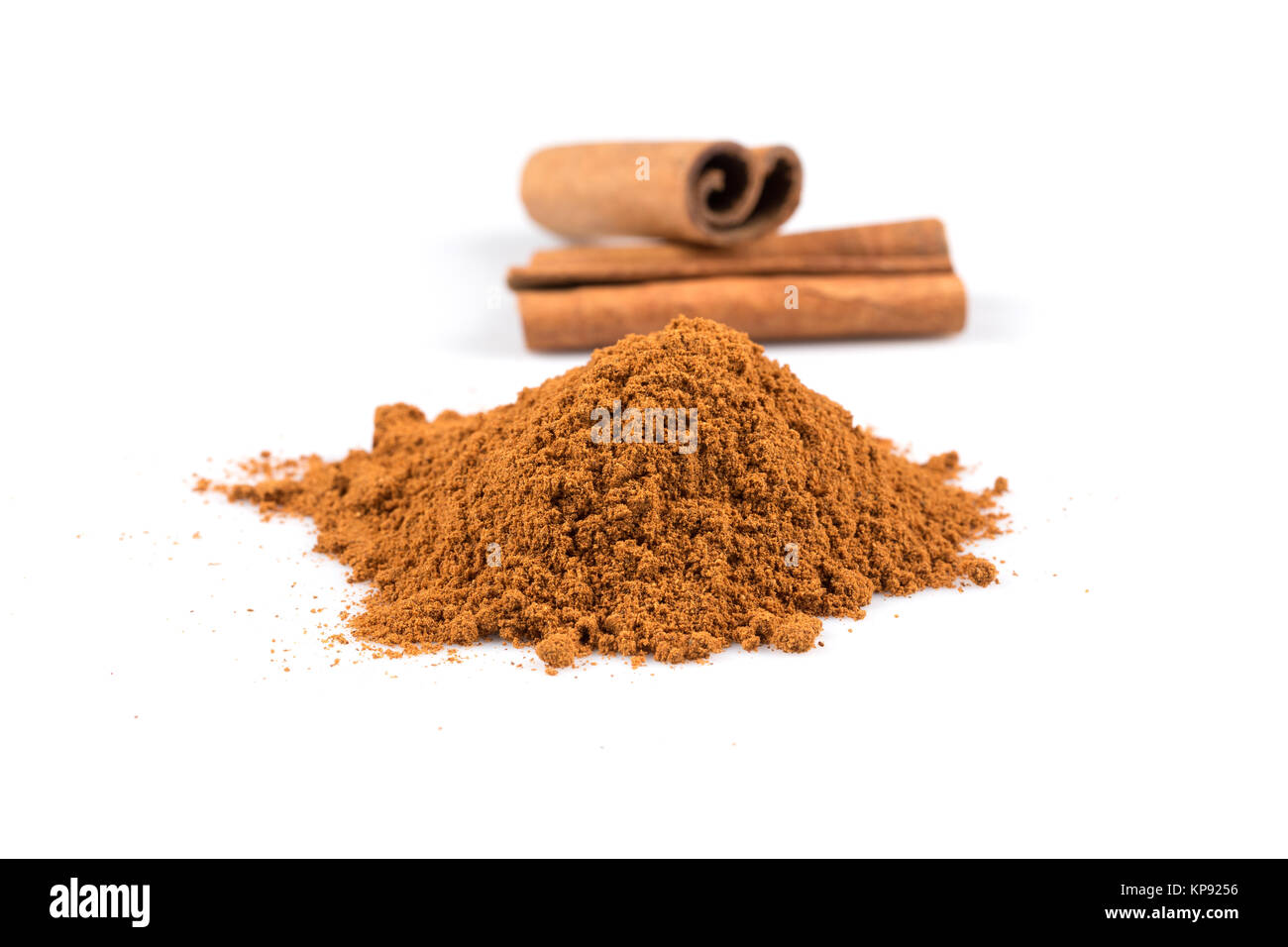 cinnamon sticks with powder Stock Photo Alamy