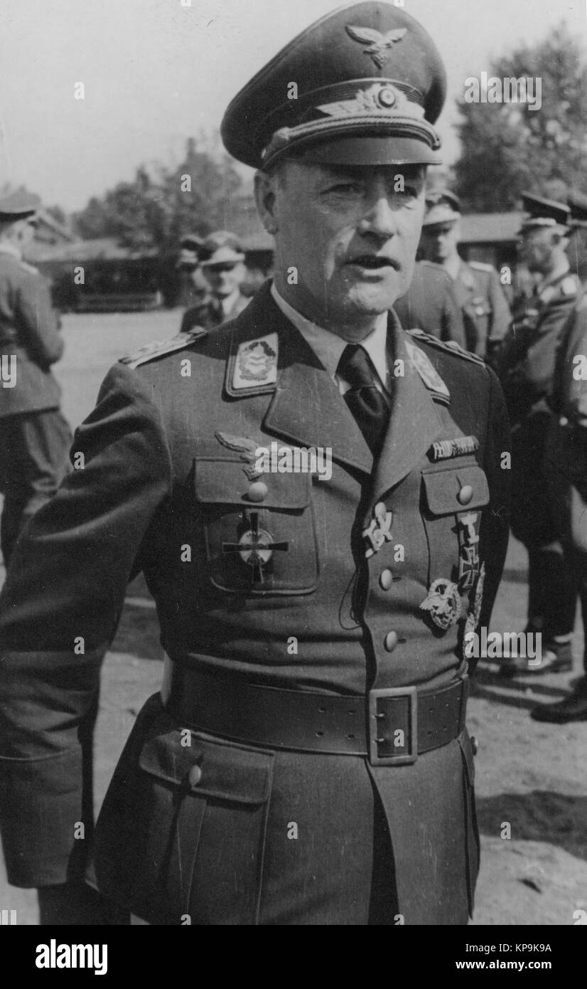 German general of waffen ss Black and White Stock Photos & Images - Alamy