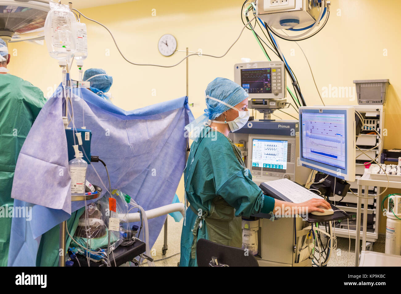 Anesthesiologist Nurse Filling The Patient S Medical Record During Surgery Angouleme Hospital