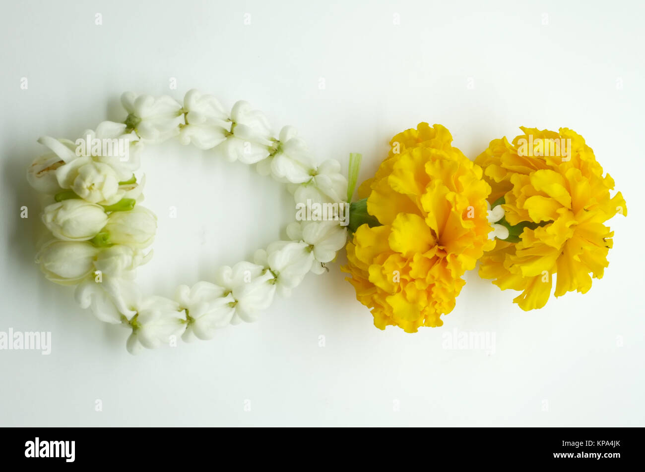 Thai traditional floral garland Stock Photo - Alamy