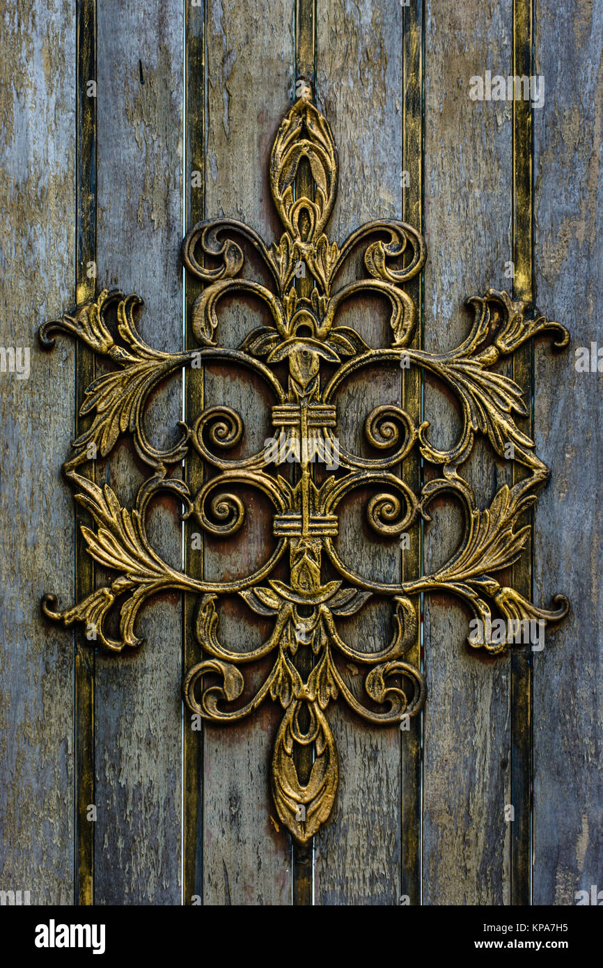 Arts Design On The Fence It Is Made With Bronze Metal Arts Design On The Fence It Is Made With Bronze Metal