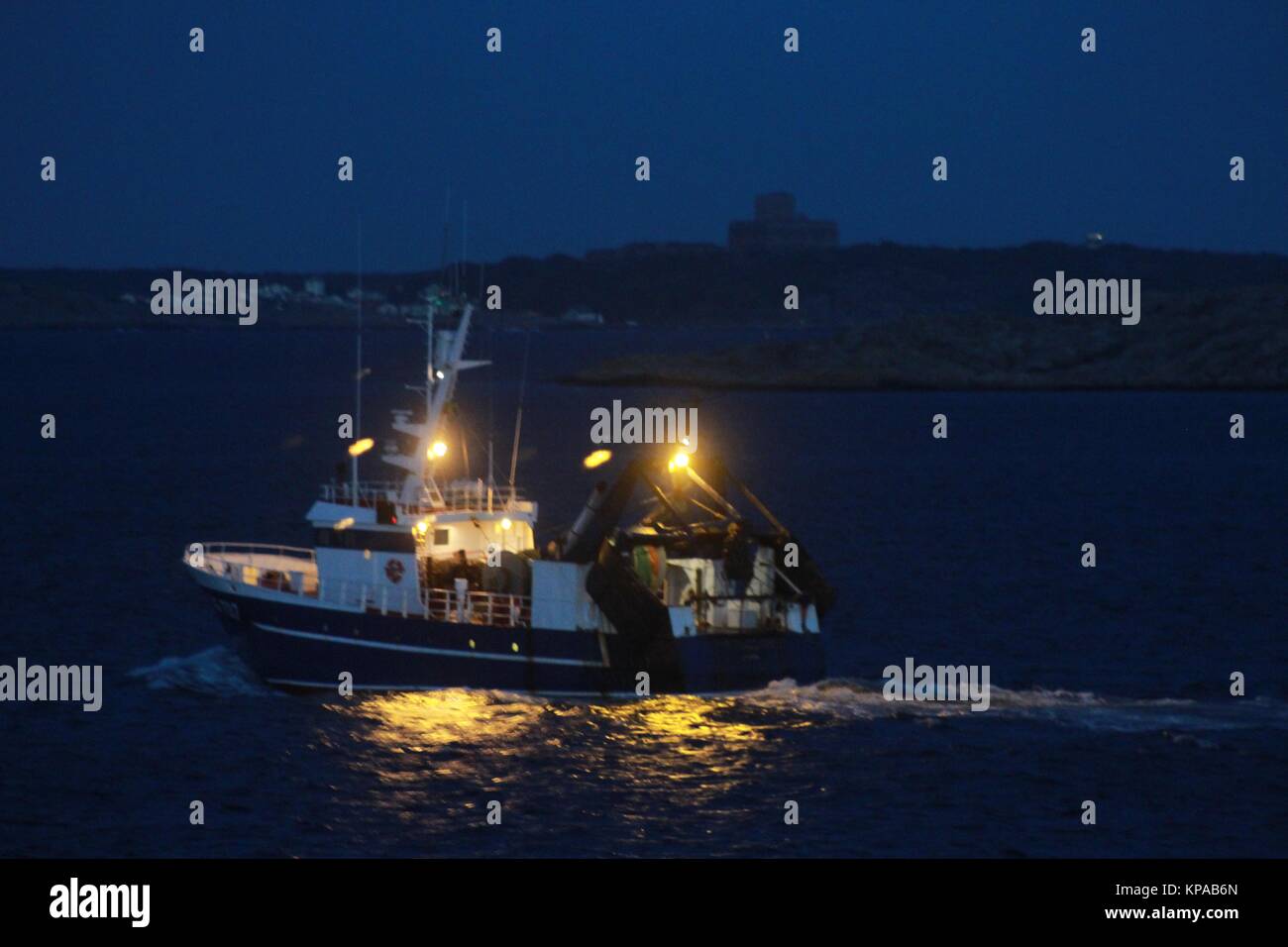 Fishing boat at night hi-res stock photography and images - Alamy
