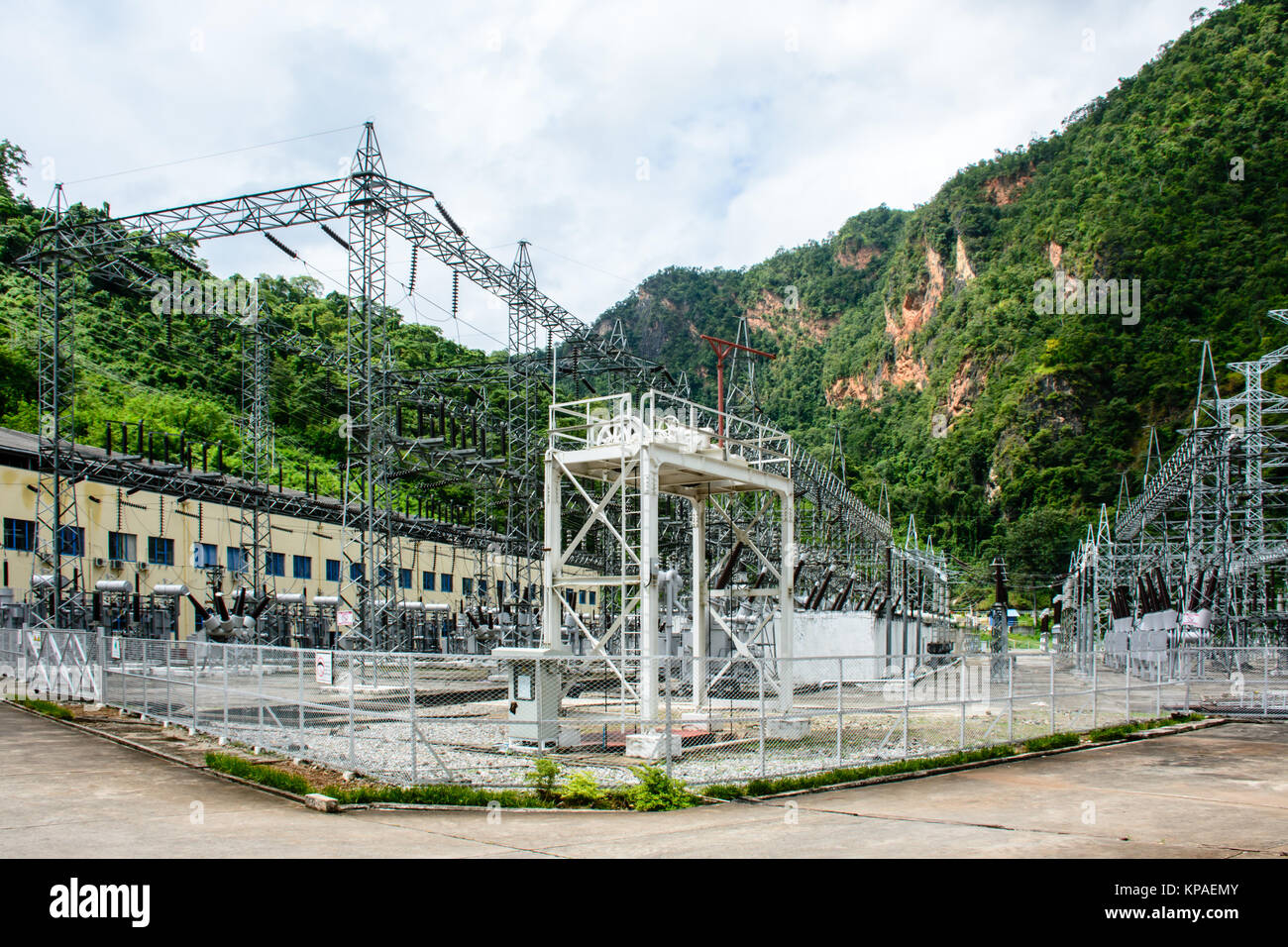 Myanmar energy hires stock photography and images Alamy