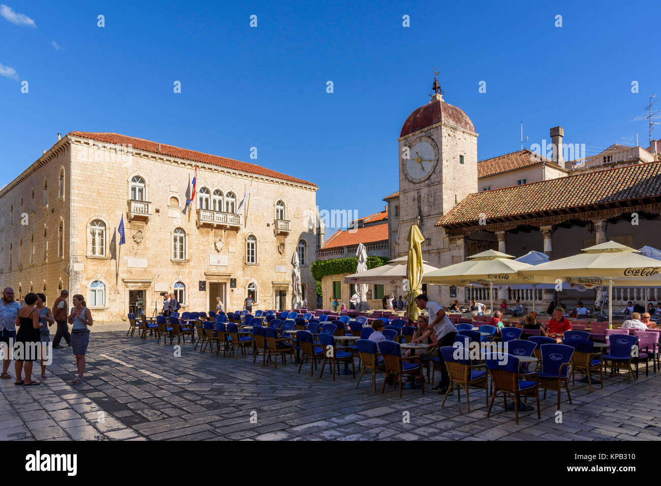 Town hall clock tower hi-res stock photography and images - Alamy