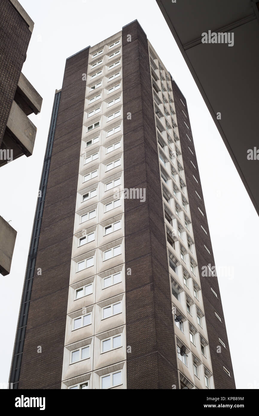 A tower block in Aldgate, east end of London. Stock Photo