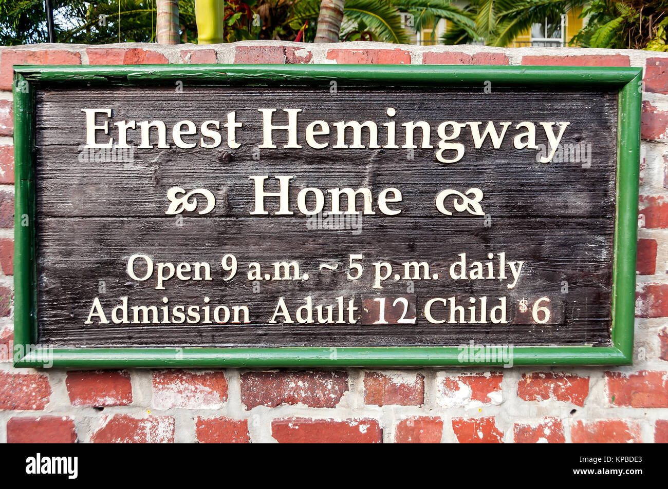 Ernest Hemingway Home & Museum sign, Key West, Florida Stock Photo Alamy