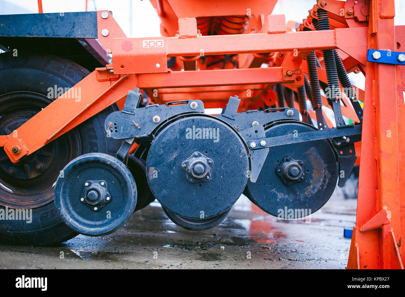 Hydraulic mechanisms hi-res stock photography and images - Alamy