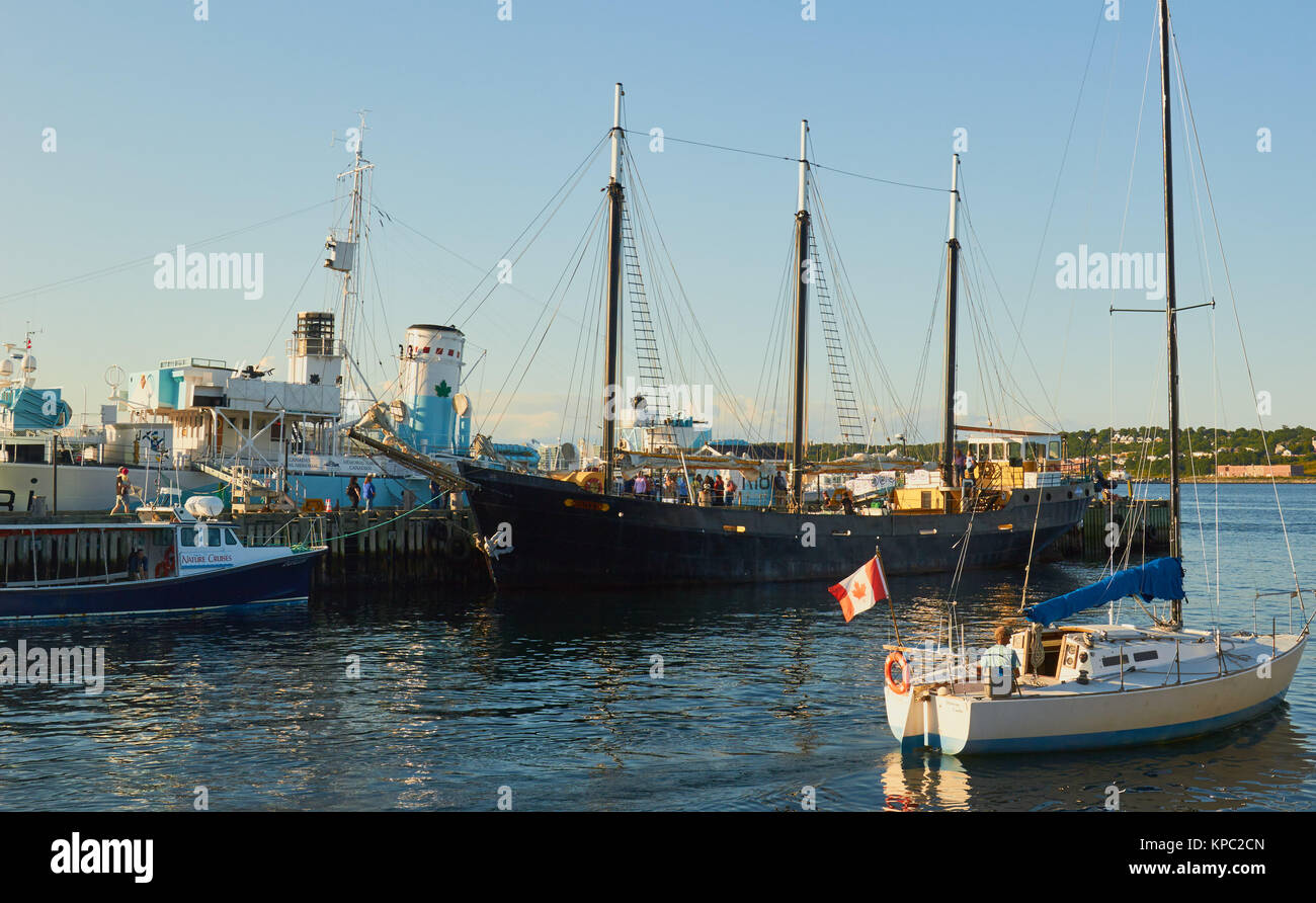 Halifax nova scotia harbour hires stock photography and images Alamy