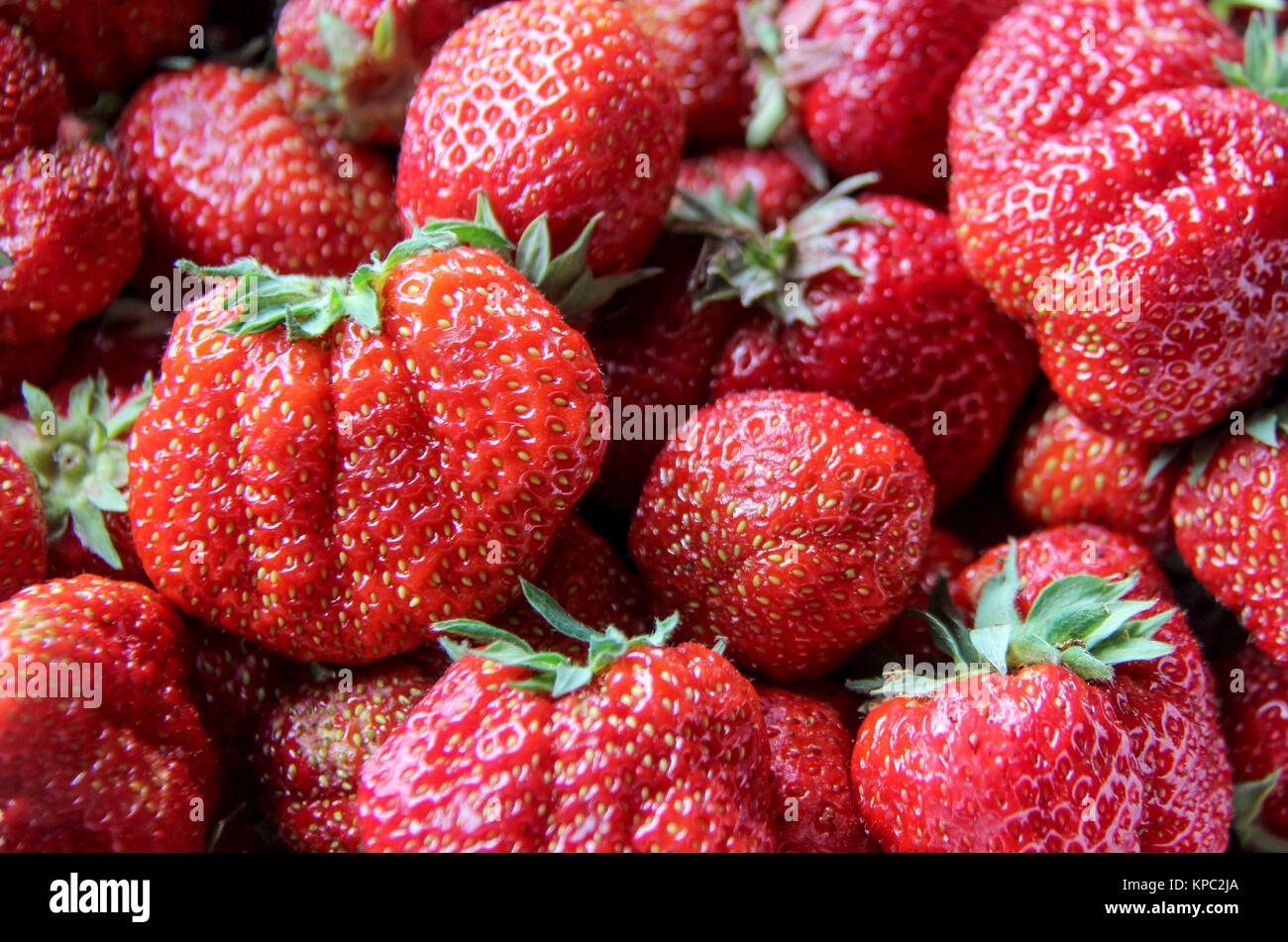 Strawberries texture close up Stock Photo - Alamy
