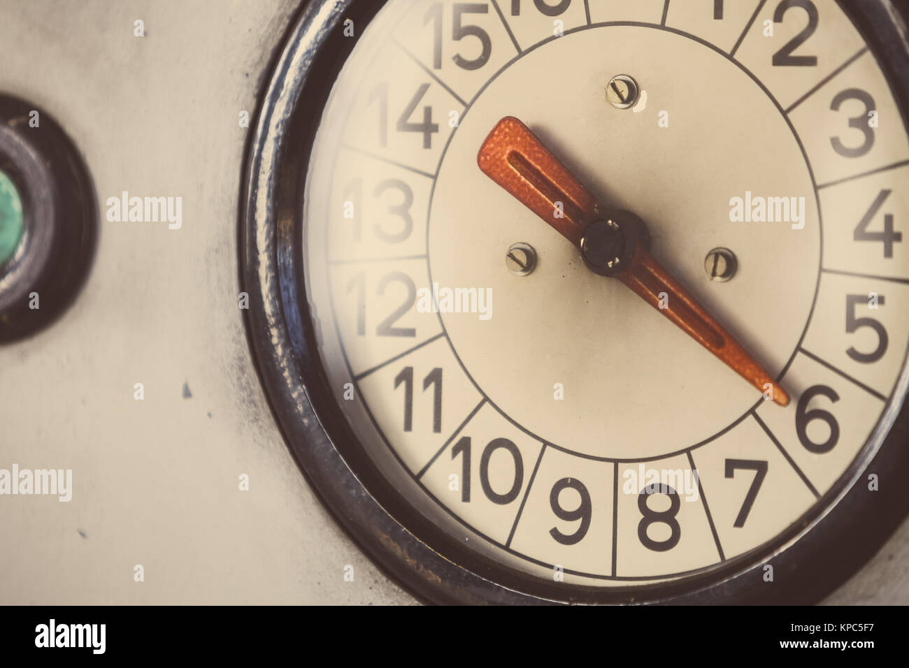 Old pressure gauge Stock Photo - Alamy