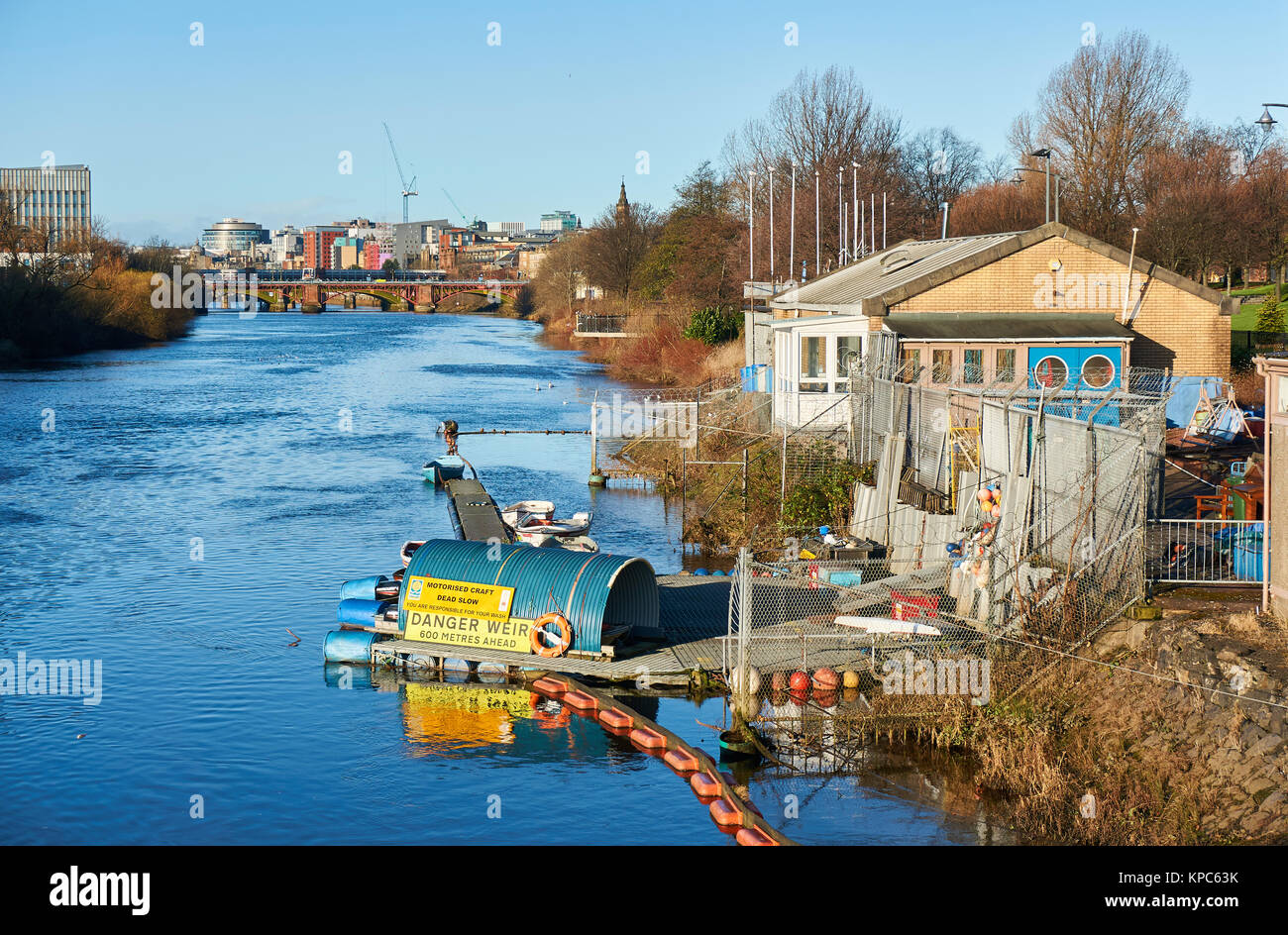 Glasgow river clyde tidal weir hires stock photography and images Alamy