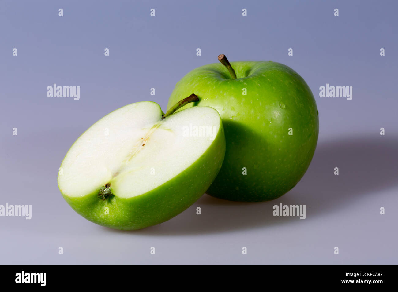 Granny Smith Apples Stock Photo Alamy