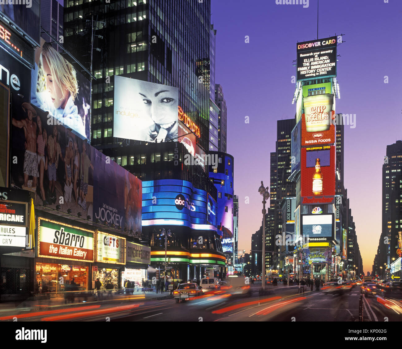 New york times square 1999 hi res stock photography and images Alamy