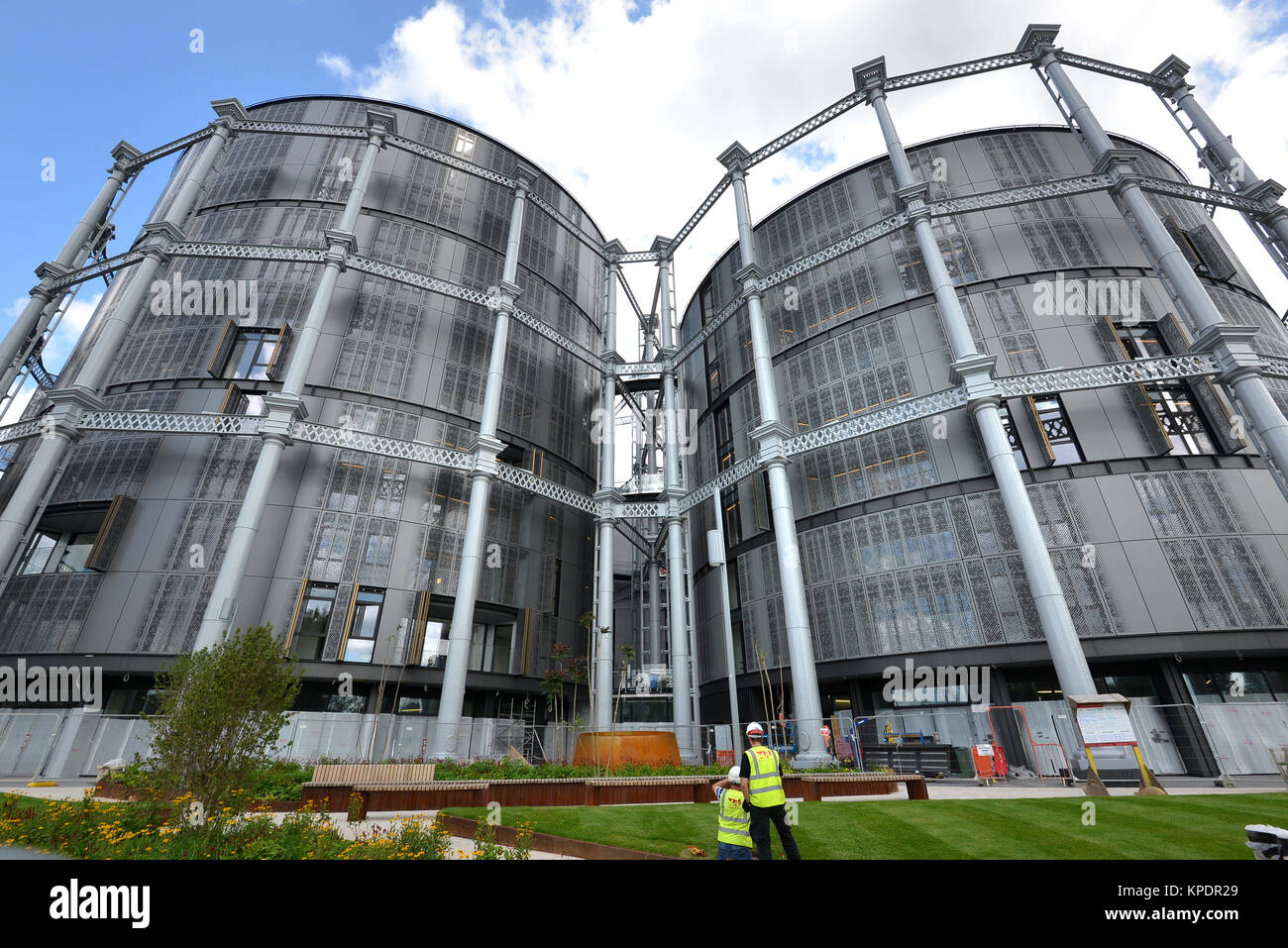 Gasholders kings cross hires stock photography and images Alamy Gasholders kings cross hires stock photography and images Alamy