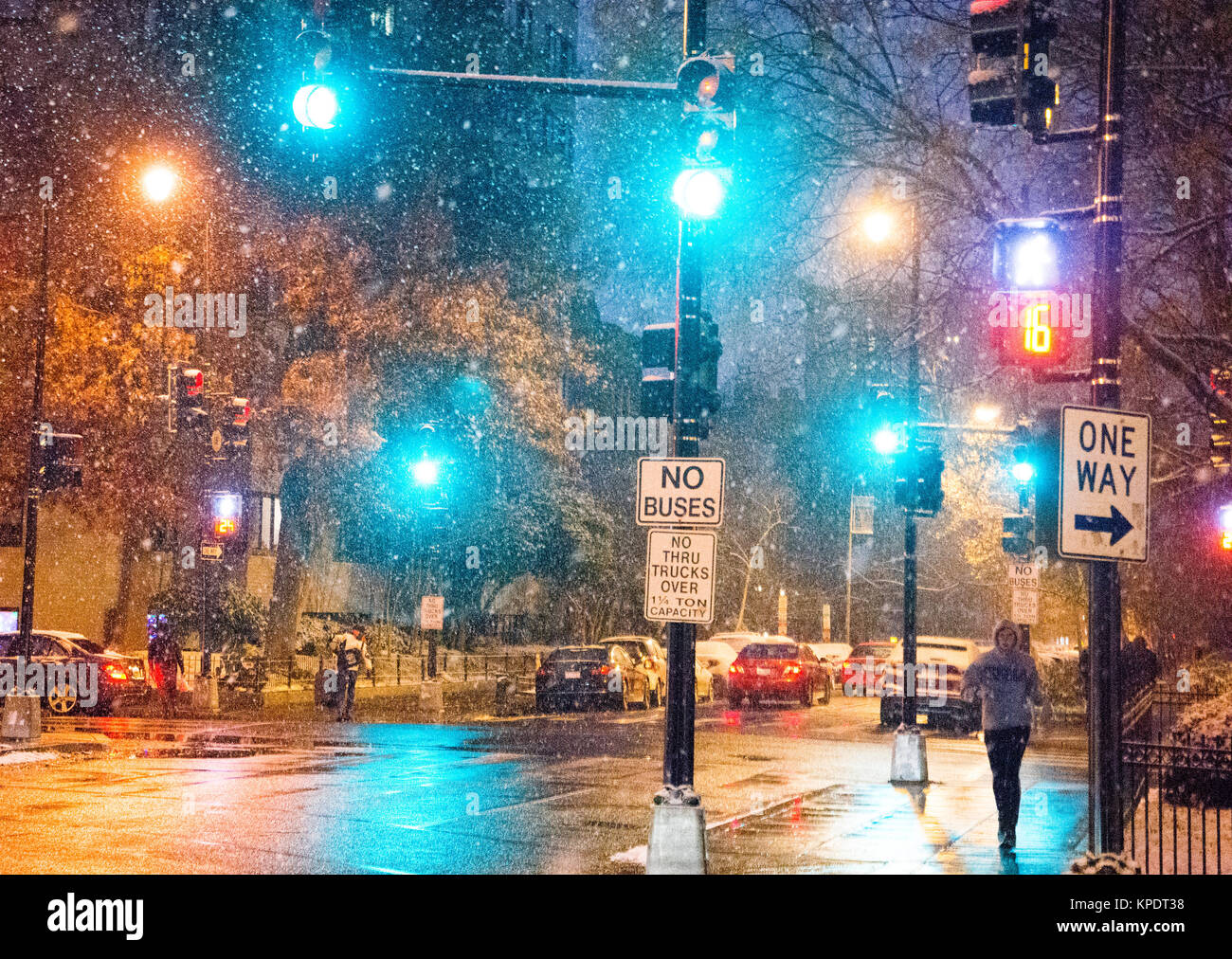 Washington dc traffic circle hi-res stock photography and images - Alamy