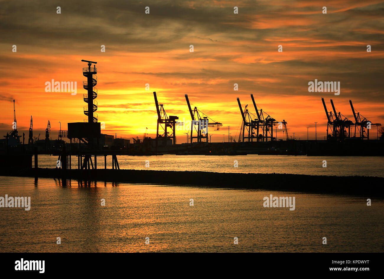 port of hamburg Stock Photo - Alamy