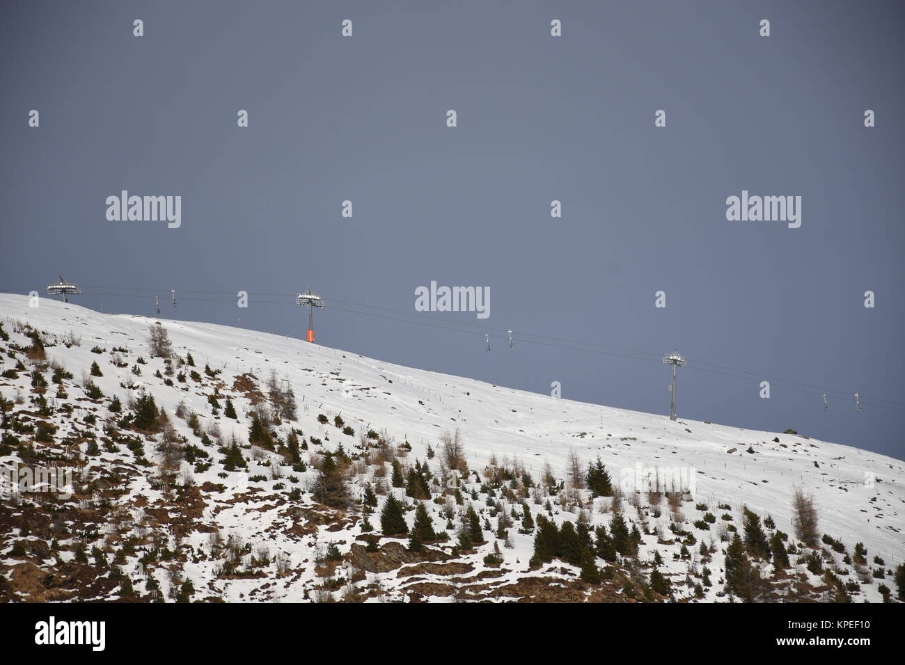winter sports,ski slope,ski area,piste,mountain,Zettersfeld,Lienz,lift
