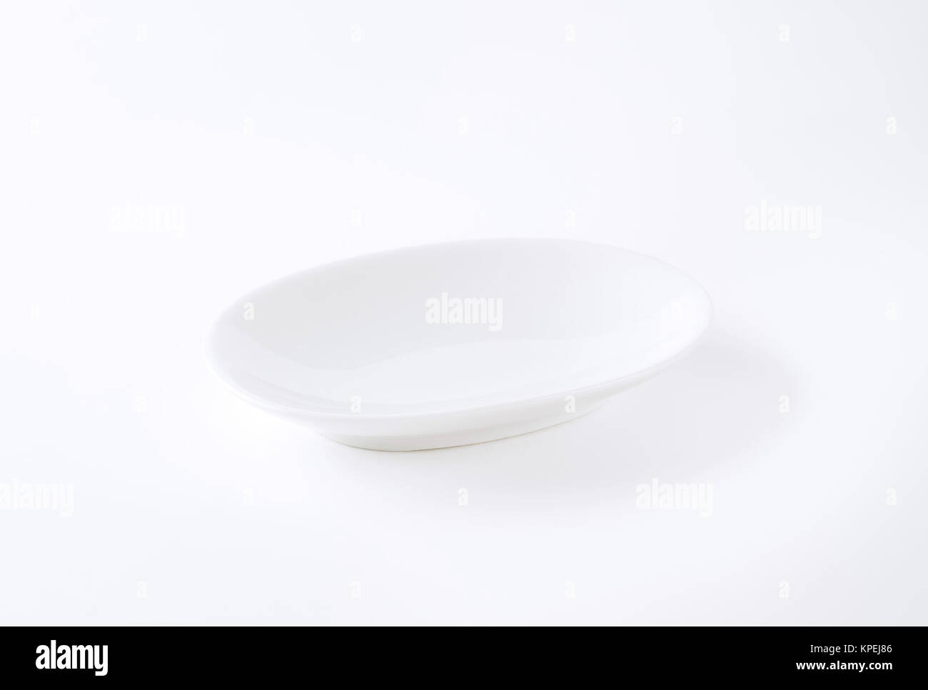 oval white bowl Stock Photo Alamy
