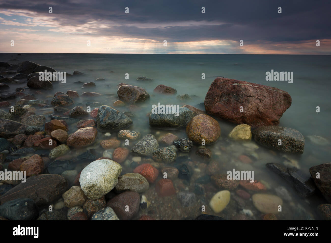 Schaum am strand hi-res stock photography and images - Page 2 - Alamy