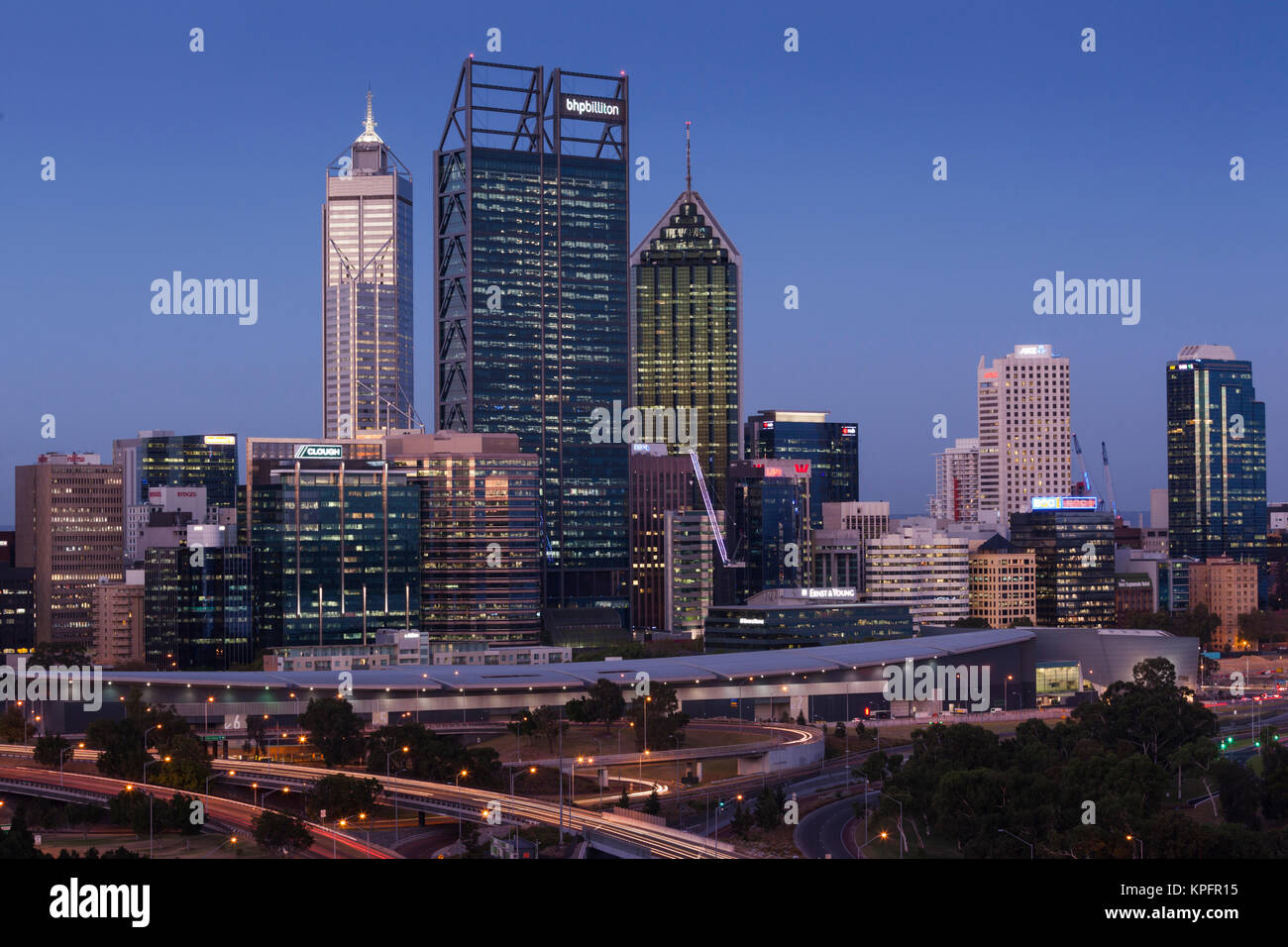 Australia, Perth, city skyline from Kings Park, dusk Stock Photo Alamy
