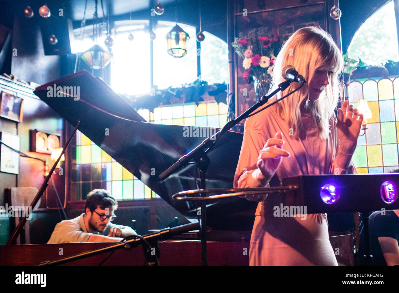 Dorit kreisler hires stock photography and images Alamy