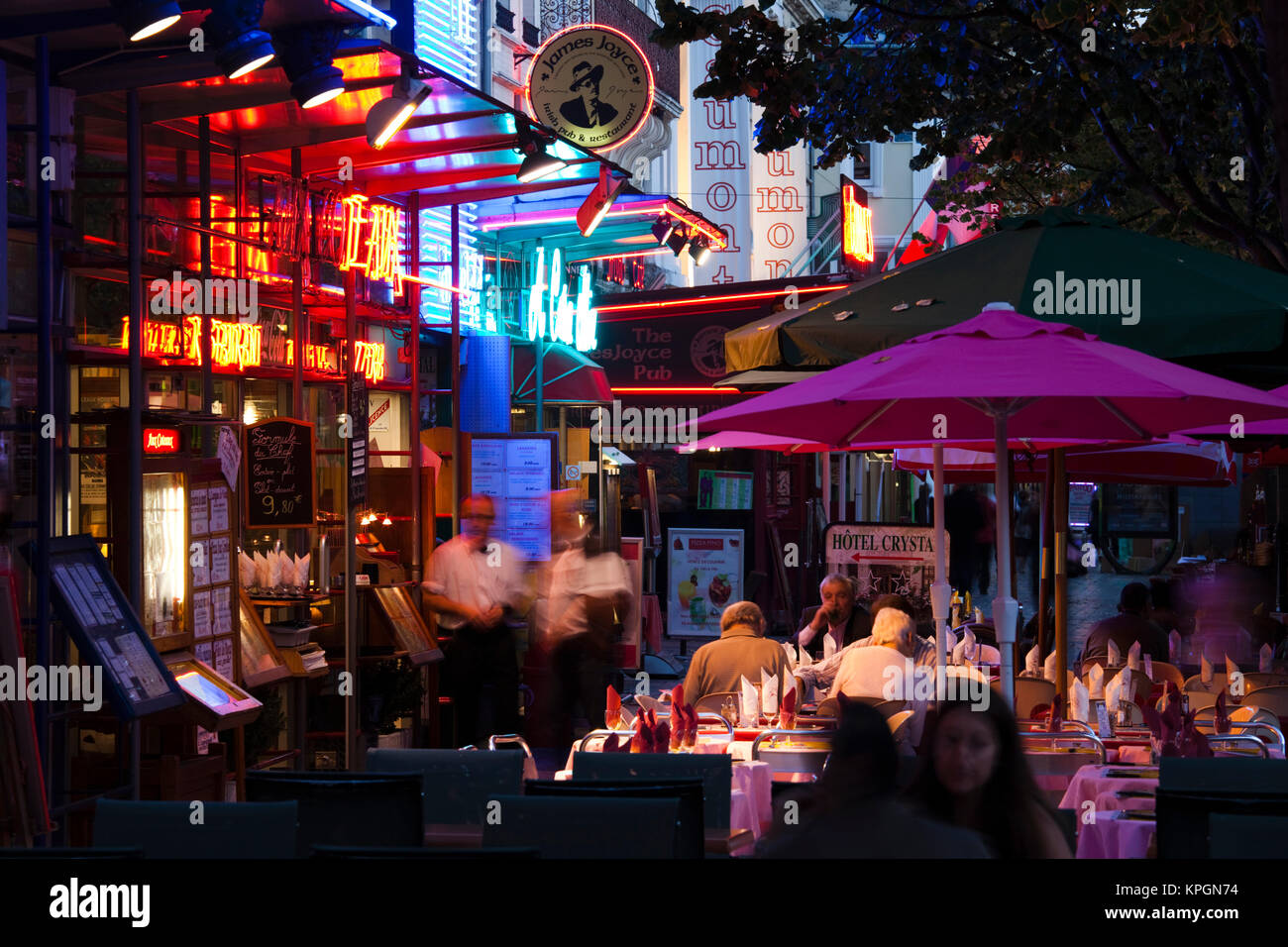 Place Drouet Derlon High Resolution Stock Photography And Images Alamy