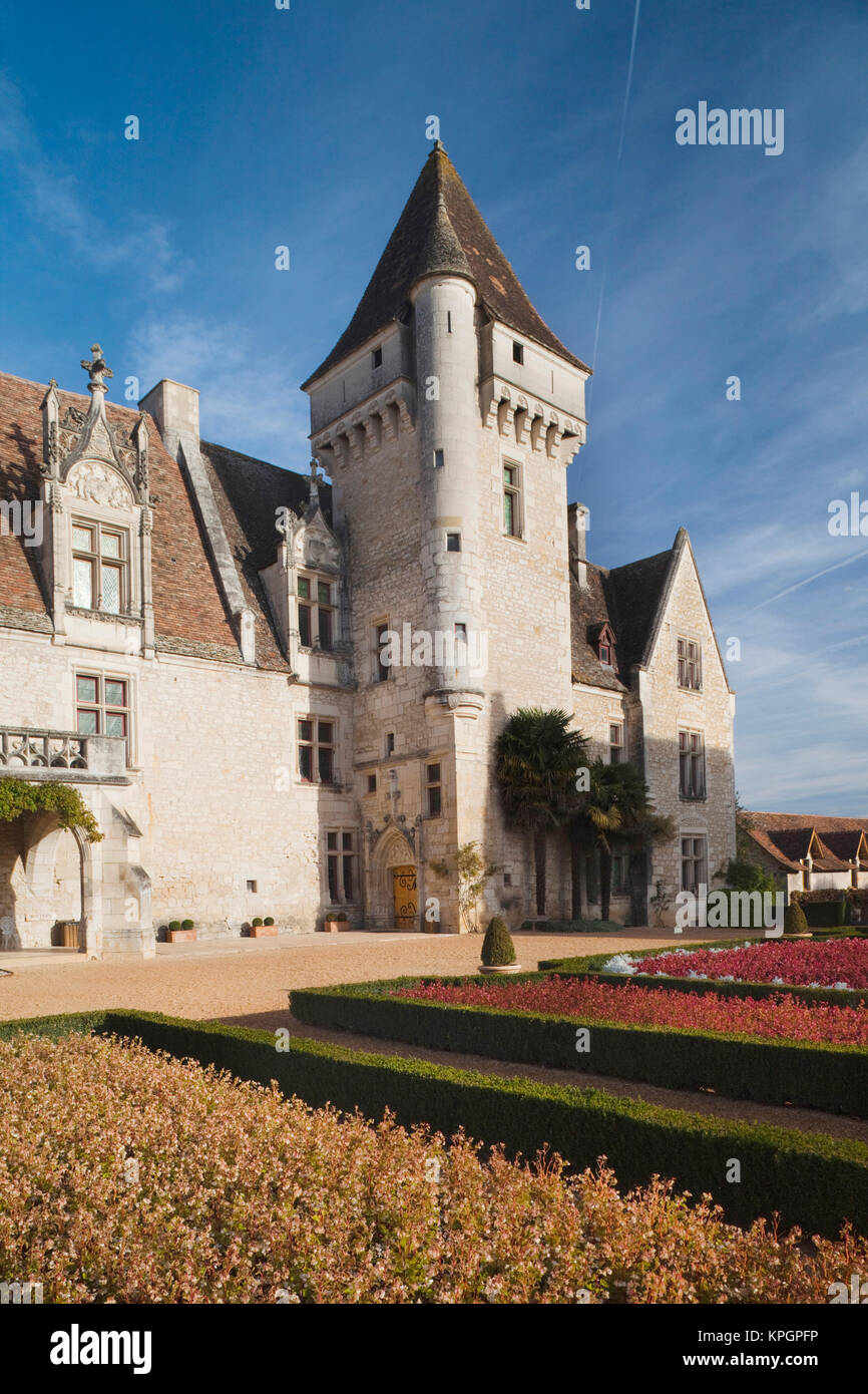 France, Aquitaine Region, Dordogne Department, Castelnaud-la-Chapelle, Chateau des Milandes, former home of dancer Josephine Baker Stock Photo