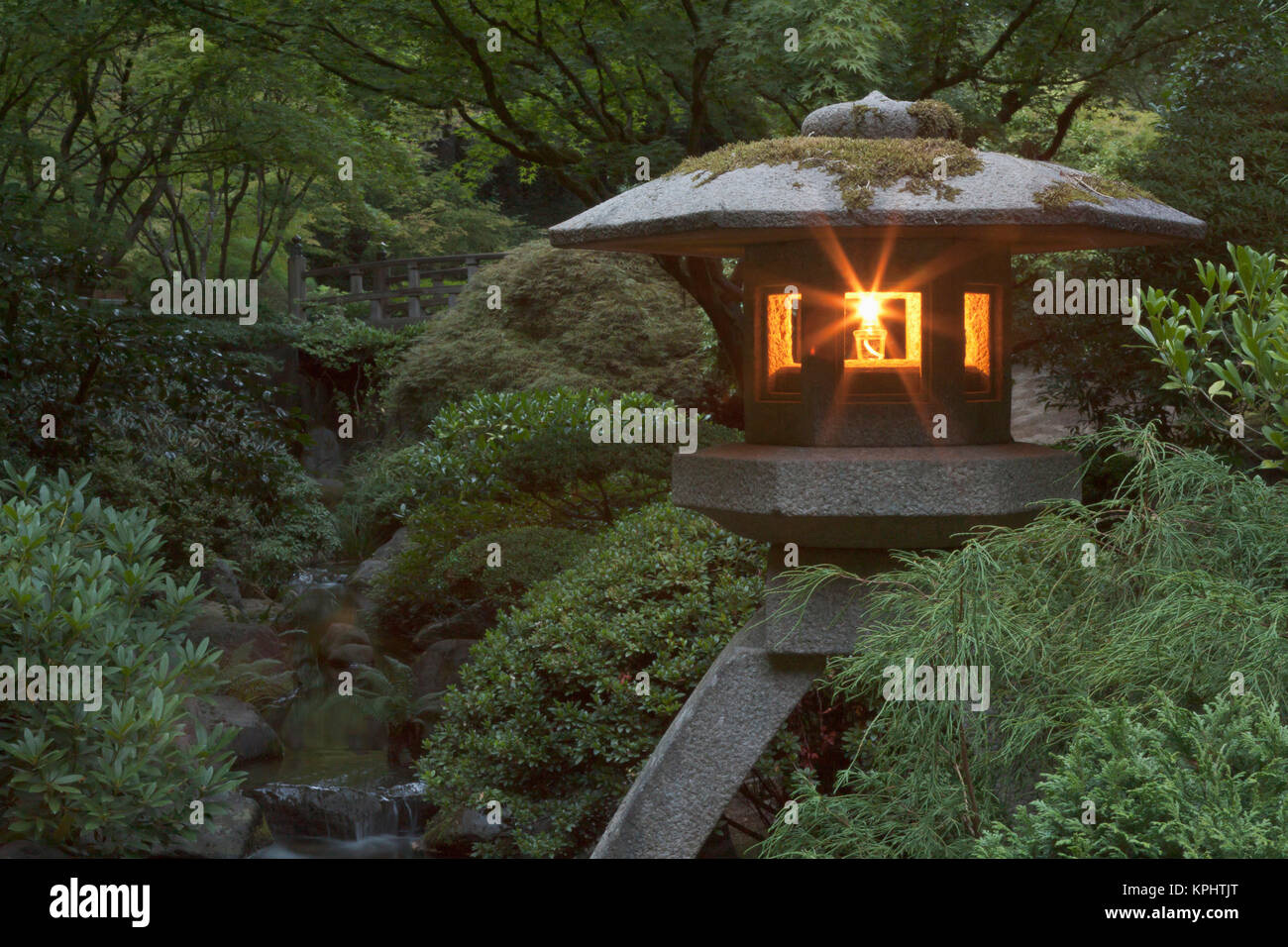 Illuminated lantern in Portland Japanese Garden, Oregon Stock Photo Alamy