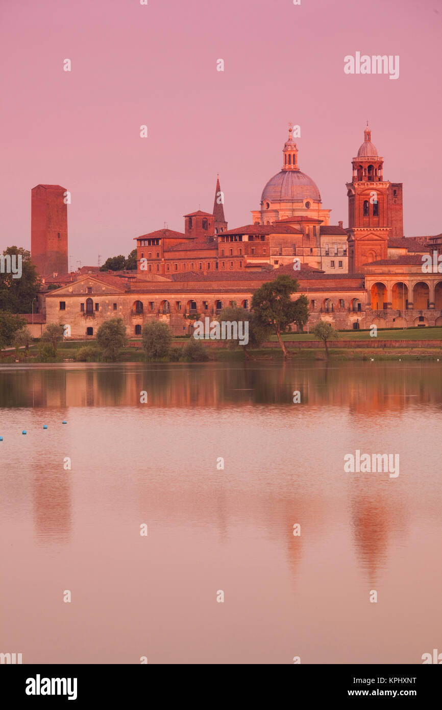 Italy, Mantua Province, Mantua. Town view and Palazzo Ducale from Lago