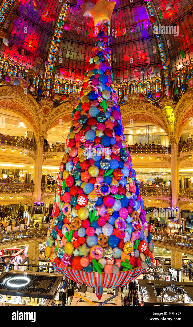 The giant Christmas tree inside Galeries Lafayette Parisian department