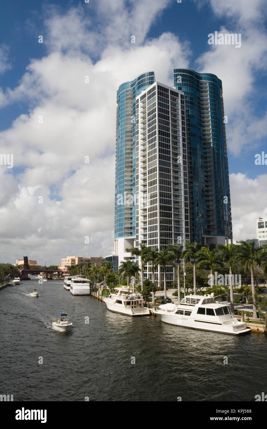 USA, Florida, Fort Lauderdale New River and River House Condominium