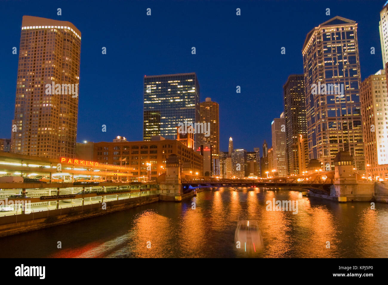 Chicago, Illinois, Skyline and Chicago River at Night Stock Photo - Alamy